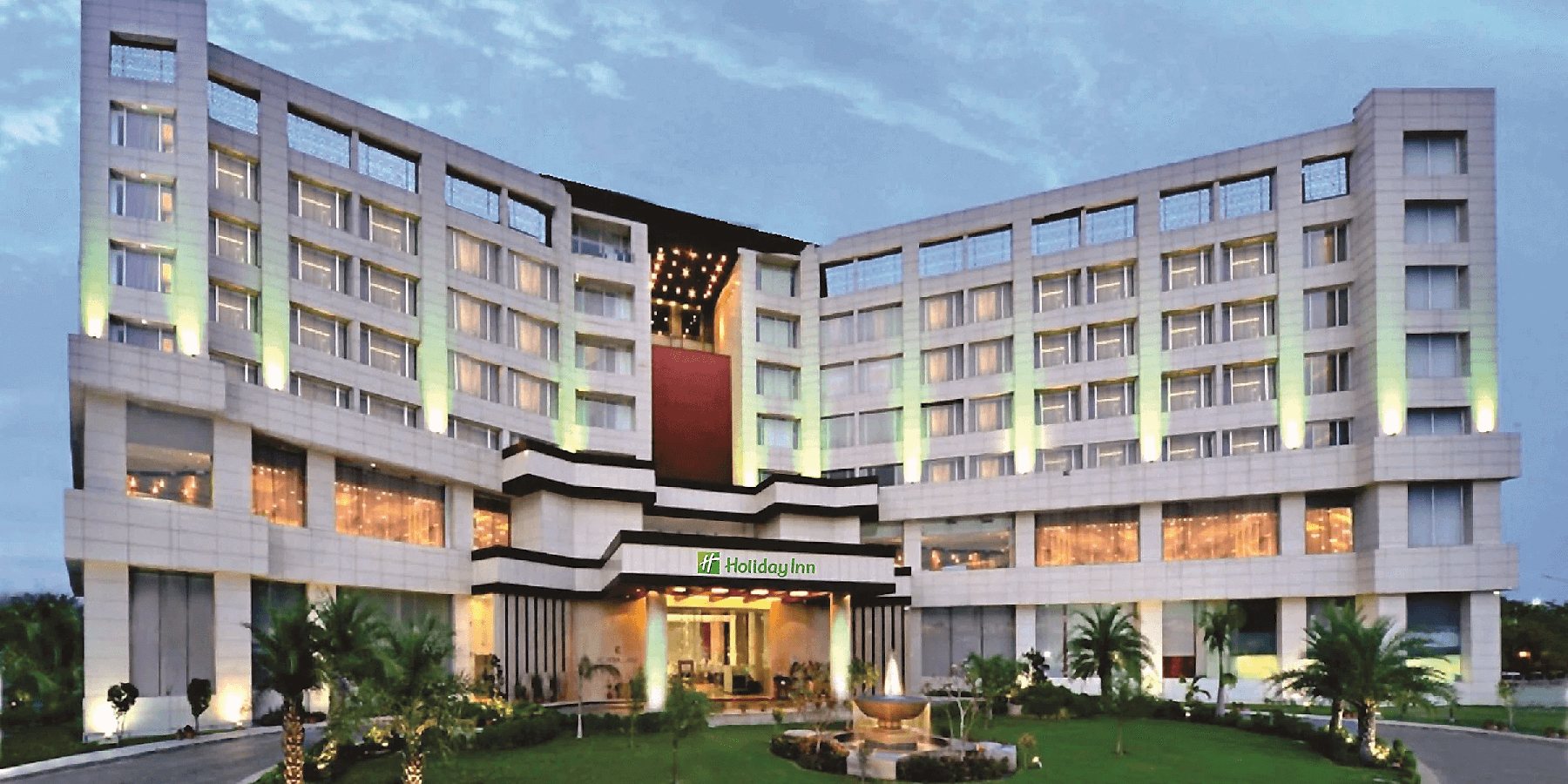 Holiday In Hotel